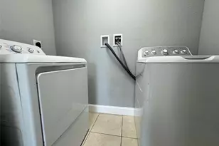 838 SW 14th St, Fort Lauderdale, FL 33315 - Photo 11