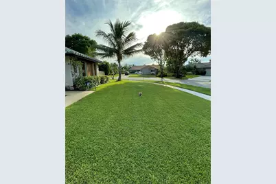 9680 NW 10th Court, Plantation, FL 33322 - Photo 11