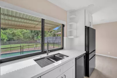3020 N 34th Street, Hollywood, FL 33021 - Photo 11
