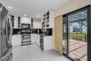 1109 Landings Blvd, Greenacres, FL 33413 - Photo 15