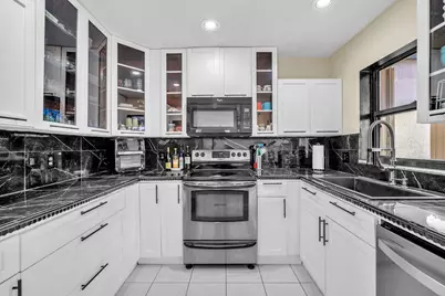 1109 Landings Boulevard, Greenacres, FL 33413 - Photo 17