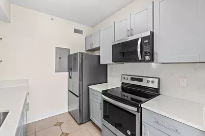 1000 Scotia Drive #102, Hypoluxo, FL 33462 - Photo 13