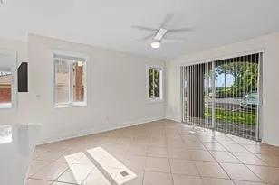 1000 Scotia Dr, Hypoluxo, FL 33462 - Photo 5