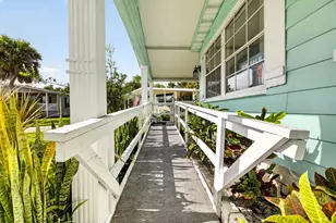 7300 20th St, Vero Beach, FL 32966 - Photo 9
