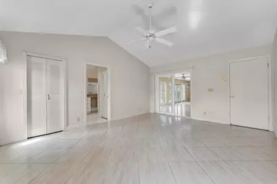 6083 Sunberry Circle, Boynton Beach, FL 33437 - Photo 23