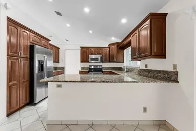 6083 Sunberry Circle, Boynton Beach, FL 33437 - Photo 7