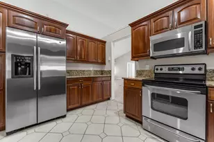 6083 Sunberry Cir, Boynton Beach, FL 33437 - Photo 11