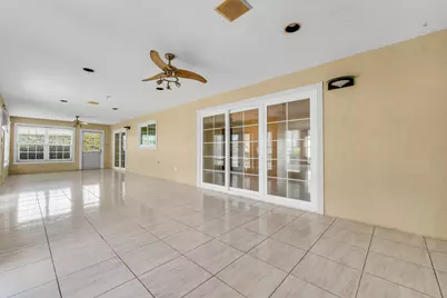 6083 Sunberry Circle, Boynton Beach, FL 33437 - Photo 37