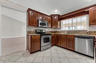 6083 Sunberry Cir, Boynton Beach, FL 33437 - Photo 9