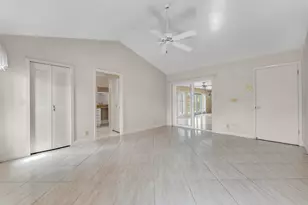 6083 Sunberry Cir, Boynton Beach, FL 33437 - Photo 23