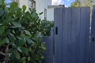 4707 Garden Ave, West Palm Beach, FL 33405 - Photo 9