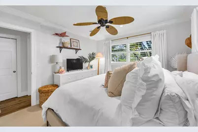 366 Elm Avenue, Tequesta, FL 33469 - Photo 17