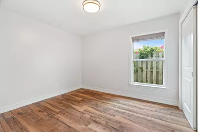 17735 Carver Avenue, Jupiter, FL 33458 - Photo 23