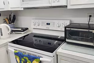 980 Normandy U, Delray Beach, FL 33484 - Photo 11
