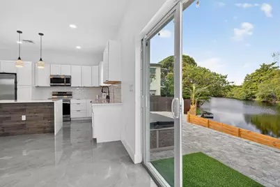 655 NW 24th Avenue, Fort Lauderdale, FL 33311 - Photo 15