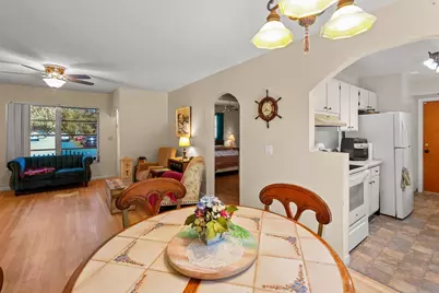 1515 Crescent Drive, Lake Park, FL 33403 - Photo 3