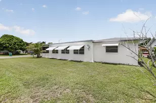 6015 NW 67th Ave, Tamarac, FL 33321 - Photo 23