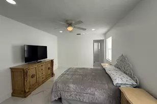 1689 SE Harp Ln, Port Saint Lucie, FL 34983 - Photo 3