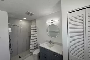 1689 SE Harp Ln, Port Saint Lucie, FL 34983 - Photo 5