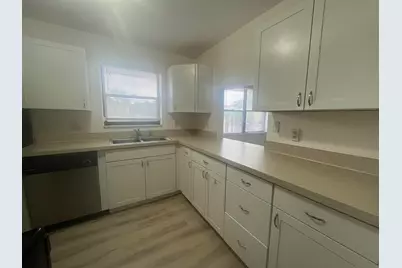 5975 Forest Hill Boulevard #201, West Palm Beach, FL 33415 - Photo 3