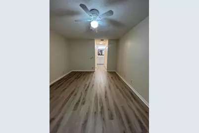 5975 Forest Hill Boulevard #201, West Palm Beach, FL 33415 - Photo 9
