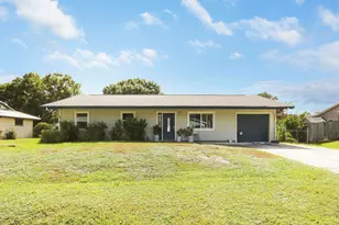 5601 Palm Dr, Fort Pierce, FL 34982 - Photo 1
