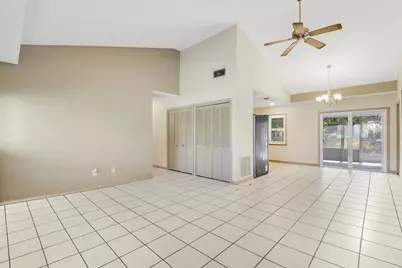 5601 Palm Drive, Fort Pierce, FL 34982 - Photo 7