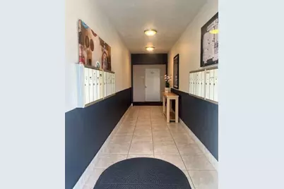 299 SW 7th Street #1060, Boca Raton, FL 33432 - Photo 3