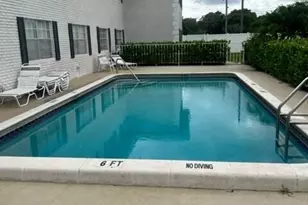 299 SW 7th St, Boca Raton, FL 33432 - Photo 15