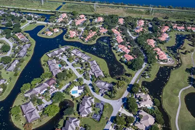 13334 Polo Club Road #327, Wellington, FL 33414 - Photo 47