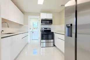 53 NE 16th Pl, Fort Lauderdale, FL 33305 - Photo 3