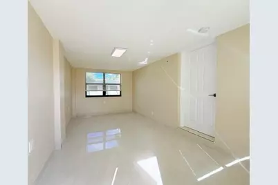 53 NE 16th Place, Fort Lauderdale, FL 33305 - Photo 13