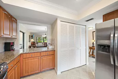 803 Clubhouse Circle, Jupiter, FL 33477 - Photo 5