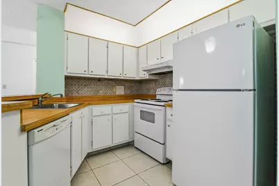 7535 S Oriole Boulevard #108, Delray Beach, FL 33446 - Photo 7
