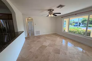 2250 NE 4th Ct, Boca Raton, FL 33431 - Photo 5