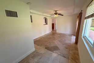 2250 NE 4th Ct, Boca Raton, FL 33431 - Photo 23