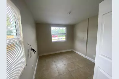 638 SW 7th Avenue, Delray Beach, FL 33444 - Photo 9