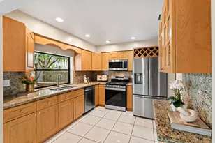 11651 NW 39th St, Sunrise, FL 33323 - Photo 5