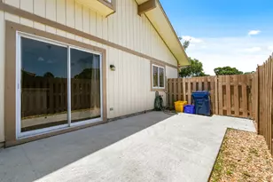 324 Maplecrest Cir, Jupiter, FL 33458 - Photo 3