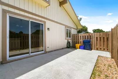 324 Maplecrest Circle, Jupiter, FL 33458 - Photo 3