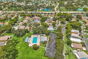 8 Hawthorne Ln, Boynton Beach, FL 33426 - Photo 71