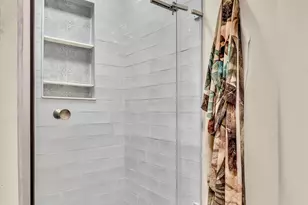 8 Hawthorne Ln, Boynton Beach, FL 33426 - Photo 15