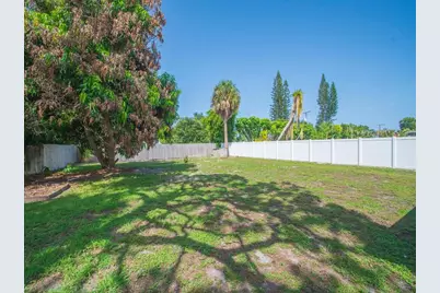 2309 NE 13th Court, Jensen Beach, FL 34957 - Photo 29