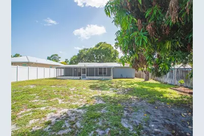 2309 NE 13th Court, Jensen Beach, FL 34957 - Photo 35