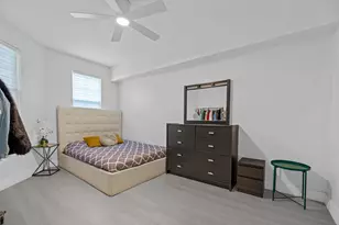 533 NE 3rd Ave, Fort Lauderdale, FL 33301 - Photo 13