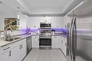 533 NE 3rd Ave, Fort Lauderdale, FL 33301 - Photo 5
