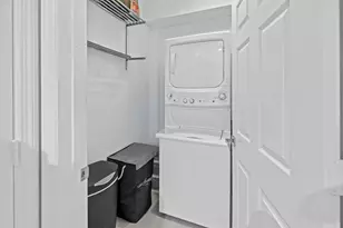 533 NE 3rd Ave, Fort Lauderdale, FL 33301 - Photo 9