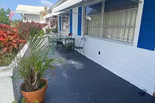 2300 SW 19th Ave, Boynton Beach, FL 33426 - Photo 3