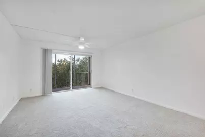 1075 Riverside Drive #508, Coral Springs, FL 33071 - Photo 11