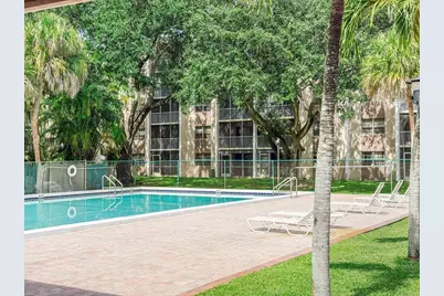 1075 Riverside Drive #508, Coral Springs, FL 33071 - Photo 23